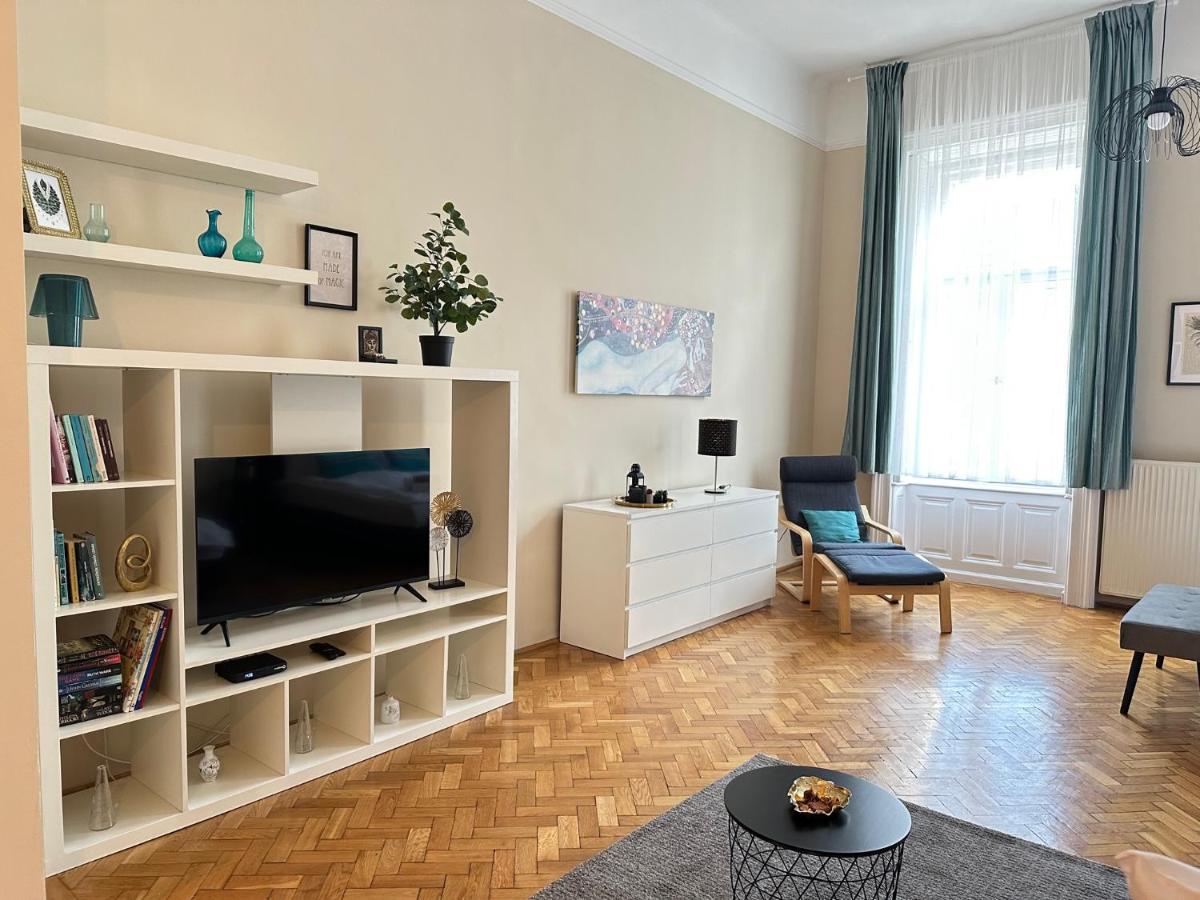 Orangehomes Peaceful Apartment Next To Central Market Hall Budapesta Exterior foto
